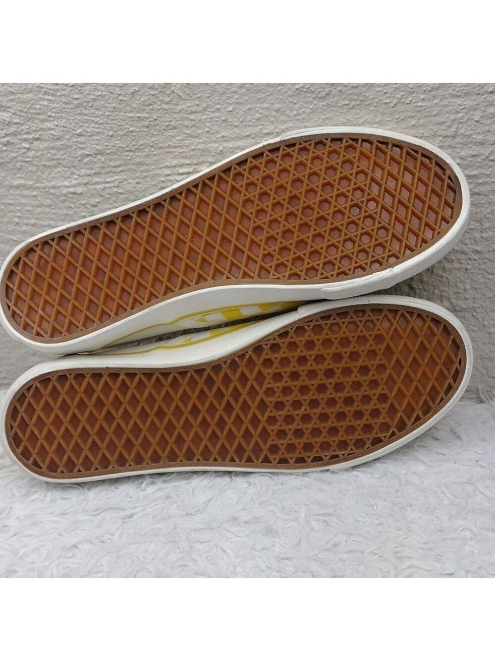 Vans DSY Off The Word Yellow Checkered Canvas Round Toe Low Top Slip-On Sneaker - Picture 7 of 16